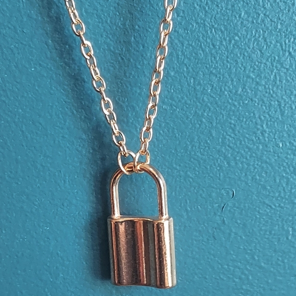 Necklace with lock gold plated - Picture 1 of 7